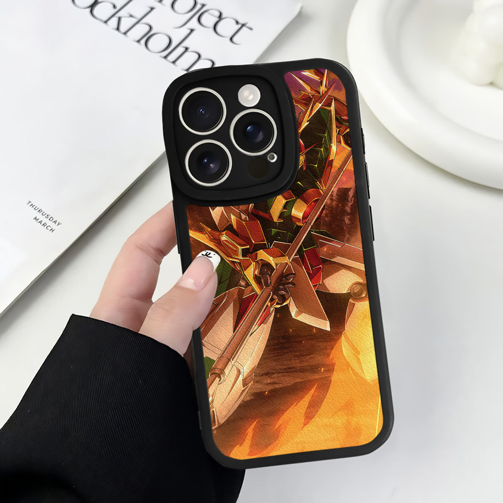 （画像用） 機動戦士ガンダム Mobile Suit Gundam 【iPhone 16シリーズ対応】シリコンスマホケース（レザー調） 材質：シリコン